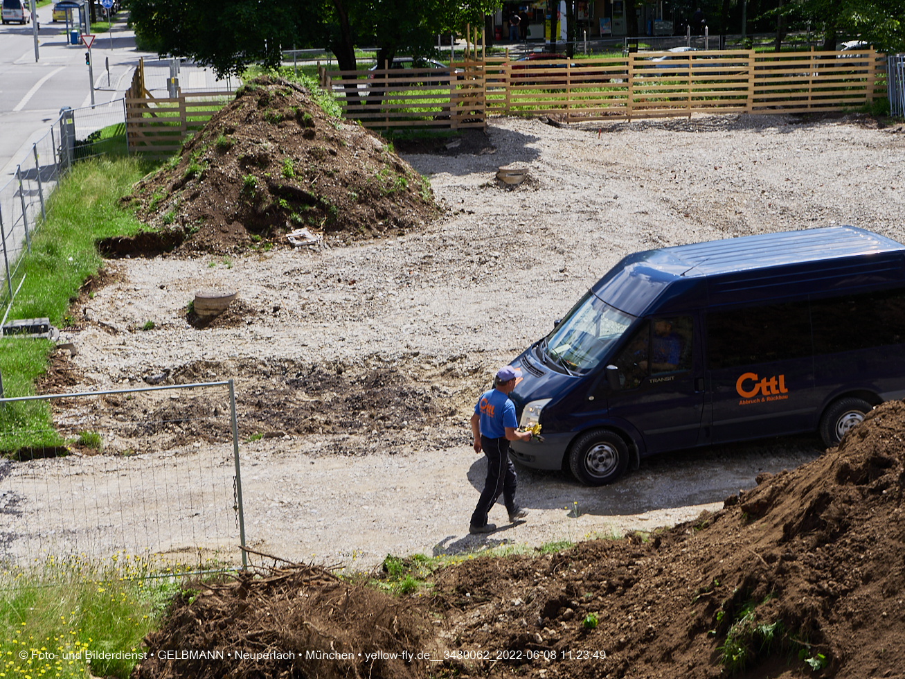 08.06.2022 - Baustelle zur Mütterberatung und Haus für Kinder